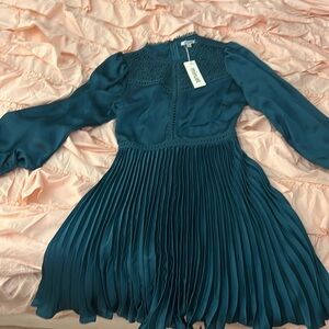 Minuet Green/Teal Mini Dress